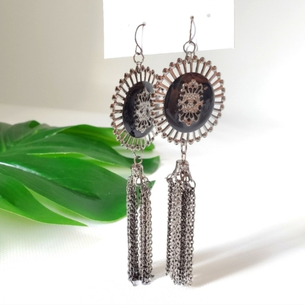 Chinese Laundry Long Chain Dangling Trendy Earring